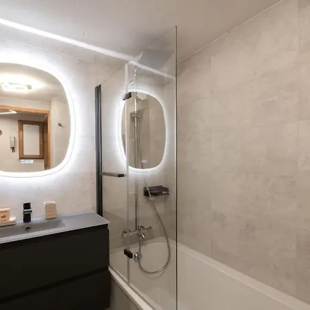 Bel Entier En Style A *